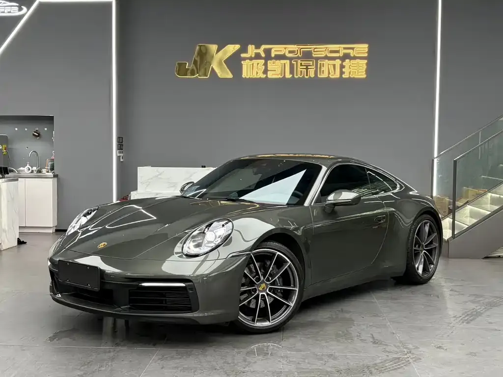 2022 Porsche 911 Carrera 3.0T