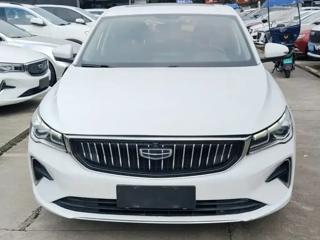 2022 Geely Emgrand 4th Gen 1.5L CVT Luxury