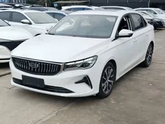 2022 Geely Emgrand 4th Gen 1.5L CVT Luxury, белый — фото 2