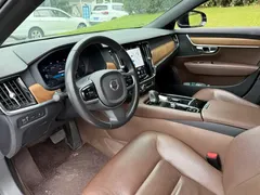 2021 Volvo S90 T8 PHEV Luxury, чёрный — фото 7