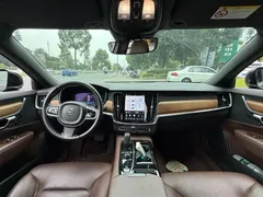 2021 Volvo S90 T8 PHEV Luxury, чёрный — фото 13