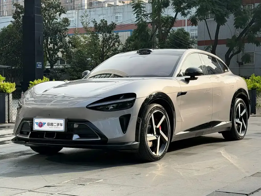 2025 Xiaomi YU7 4WD Max