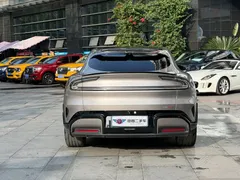 2025 Xiaomi YU7 4WD Max — фото 5