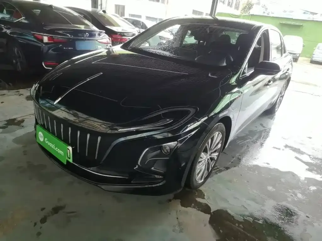 2022 Hongqi E-QM5 EV 431km