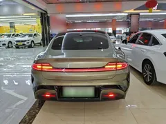 2024 Xiaomi SU7 RWD Long Range Smart Driving, зелёный — фото 6