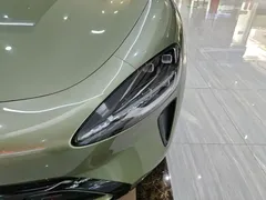 2024 Xiaomi SU7 RWD Long Range Smart Driving, зелёный — фото 24