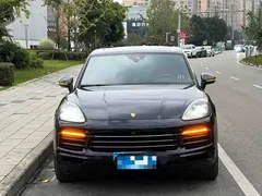 2019 Porsche Cayenne 3.0T, синий — фото 2