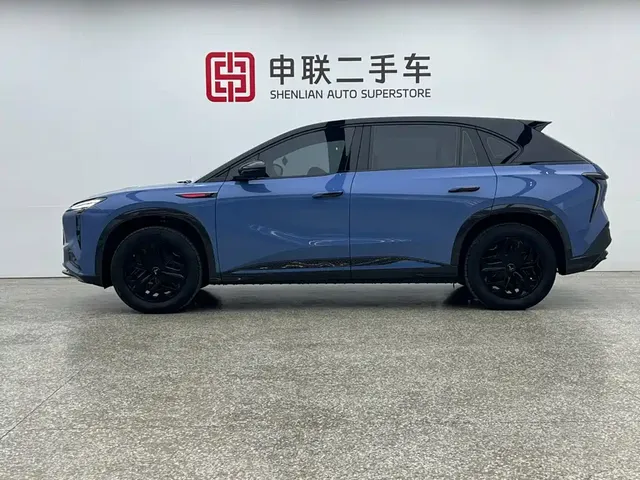 2025 Hongqi Tiangong 08 730 Max RWD