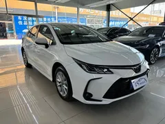 2021 Toyota Corolla 1.2T S-CVT Elite, белый — фото 3