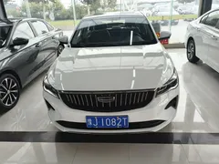 2022 Geely Emgrand 4th Gen 1.5L CVT Premium, белый — фото 2