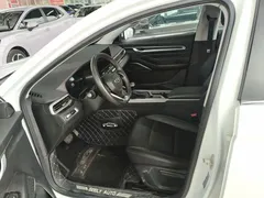 2022 Geely Emgrand 4th Gen 1.5L CVT Premium, белый — фото 4
