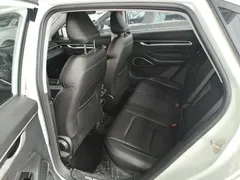 2022 Geely Emgrand 4th Gen 1.5L CVT Premium, белый — фото 5