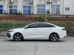 2022 Geely Emgrand L 1.4T CVT Flagship, белый — фото 2
