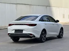 2022 Geely Emgrand L 1.4T CVT Flagship, белый — фото 7