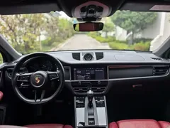 2022 Porsche Macan 2.0T — фото 9