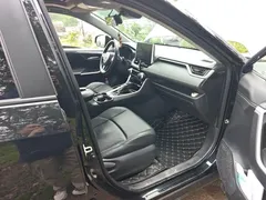 2022 Toyota Wildlander 2.0L CVT 2WD Luxury Plus, чёрный — фото 19