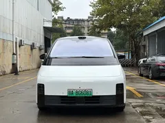 2025 Li Auto MEGA Home, белый — фото 2