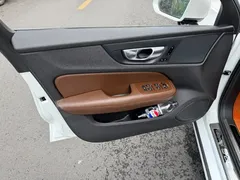 2021 Volvo S60 T4 Luxury, белый — фото 6