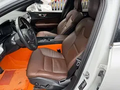 2021 Volvo S60 T4 Luxury, белый — фото 8