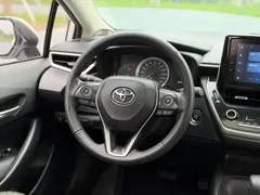 2021 Toyota Corolla 1.2T S-CVT Luxury, белый — фото 6