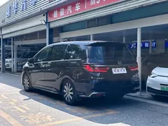 2024 Honda Odyssey 2.0L e:HEV, синий — фото 4