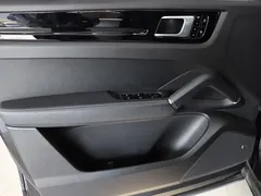 2019 Porsche Cayenne 3.0T, чёрный — фото 18