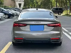 2021 Audi A5 Sportback 40 TFSI Fashion — фото 3