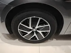 2025 BYD Qin L PHEV Smart Driving 120km Leading — фото 23