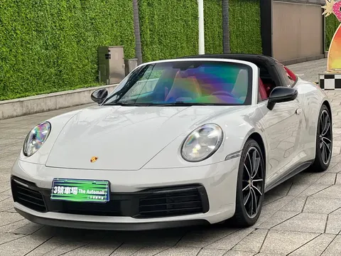 2023 Porsche 911 Targa 4 3.0T