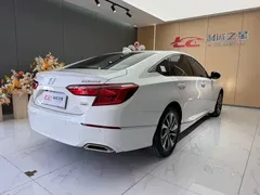 2019 Honda Inspire 260TURBO Exquisite, белый — фото 10