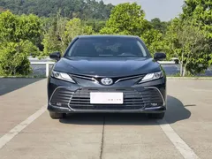 2021 Toyota Camry 2.0G Luxury, чёрный — фото 2