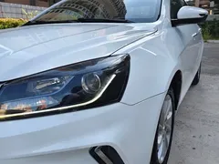 2021 Geely Emgrand UP 1.5L CVT Luxury, белый — фото 7