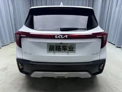 2023 Kia Seltos 1.5L CVT Comfort, белый — фото 5