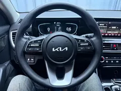 2023 Kia Seltos 1.5L CVT Comfort, белый — фото 10