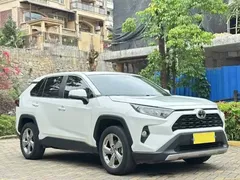 2022 Toyota RAV4 2.0L CVT 2WD Fashion Plus, белый — фото 3