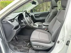 2022 Toyota RAV4 2.0L CVT 2WD Fashion Plus, белый — фото 7