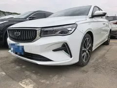 2022 Geely Emgrand 1.5L CVT Elite 4th Gen, белый — фото 3