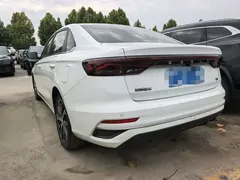 2022 Geely Emgrand 1.5L CVT Elite 4th Gen, белый — фото 8