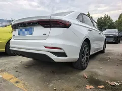 2022 Geely Emgrand 1.5L CVT Elite 4th Gen, белый — фото 9