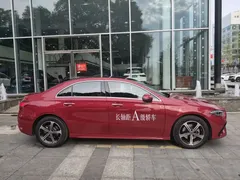 2023 Mercedes-Benz A-Class A 200 L Fashion — фото 4