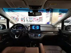 2022 Honda Odyssey 2.0L e:HEV — фото 11