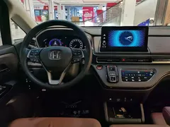 2022 Honda Odyssey 2.0L e:HEV — фото 12