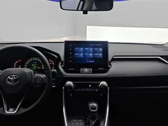 2022 Toyota RAV4 2.0L CVT 2WD Fashion, белый — фото 13