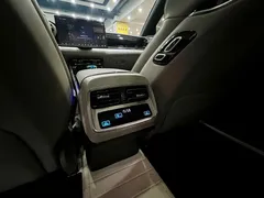 2025 BYD Han PHEV Smart Driving 125km Premium, чёрный — фото 20