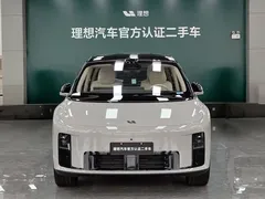 2025 Li Auto i8 Standard — фото 2