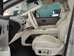 2025 Li Auto i8 Standard — фото 3