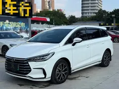 2022 BYD Song Max DM-i PHEV 105KM Premium, белый — фото 1