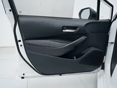2023 Toyota Corolla 1.2T Pioneer, белый — фото 12
