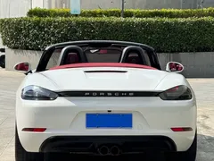 2020 Porsche 718 Boxster 2.0T, белый — фото 8