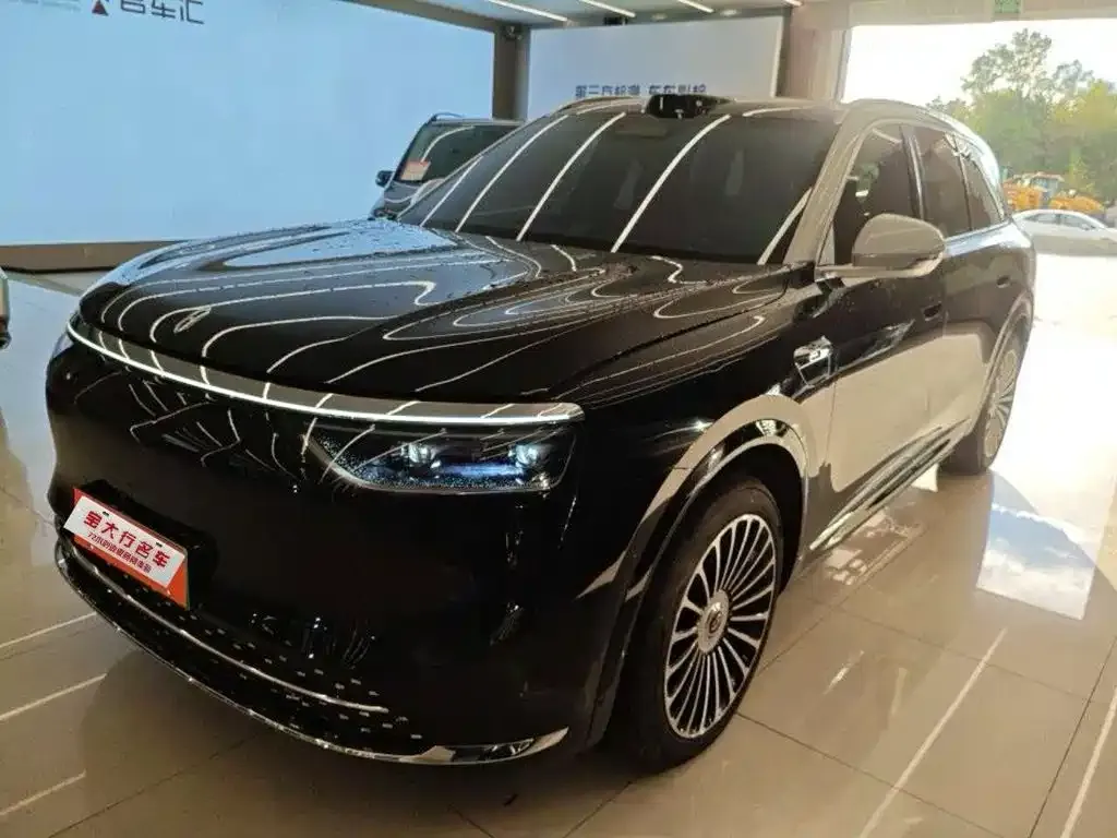 2025 Aito M8 EREV Max+ 53.4kWh 6-seat 192-line LiDAR